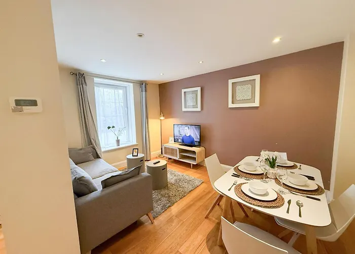 Chic 2-Bedroom Flat In Vauxhall Near The Oval